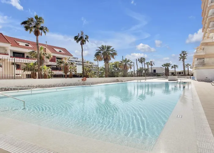 Modern Apartment In Playa De Las Americas